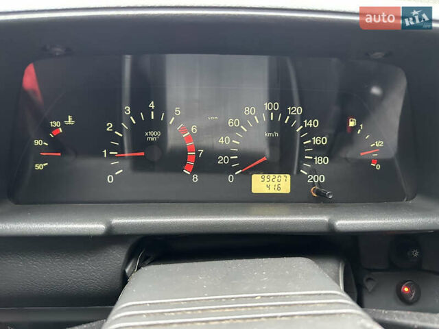 Зелений ВАЗ 2110, об'ємом двигуна 1.6 л та пробігом 99 тис. км за 1999 $, фото 22 на Automoto.ua