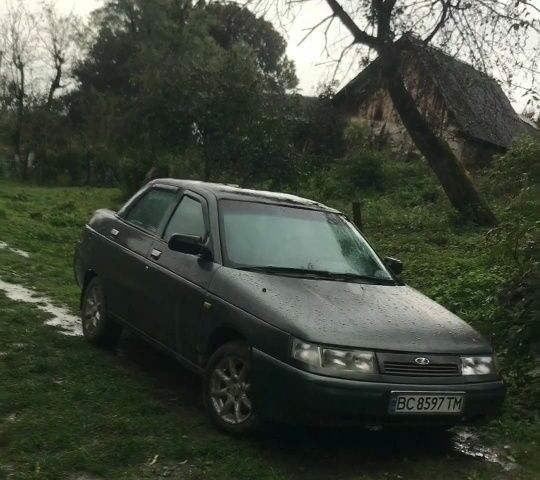 ВАЗ 2110 2007 в Перемышлянах на Automoto.ua Зеленый ВАЗ 2110, объемом двигателя 1.6 л и пробегом 400 тыс. км за 1175 $, фото 5 на Automoto.ua