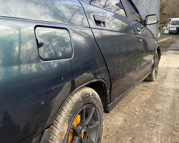 Зеленый ВАЗ 2110, объемом двигателя 1.6 л и пробегом 560 тыс. км за 1300 $, фото 3 на Automoto.ua