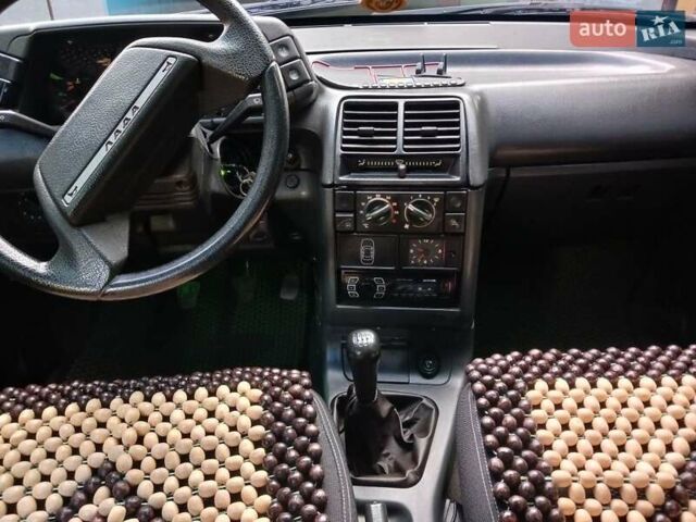 Зелений ВАЗ 2110, об'ємом двигуна 1.6 л та пробігом 168 тис. км за 3300 $, фото 2 на Automoto.ua