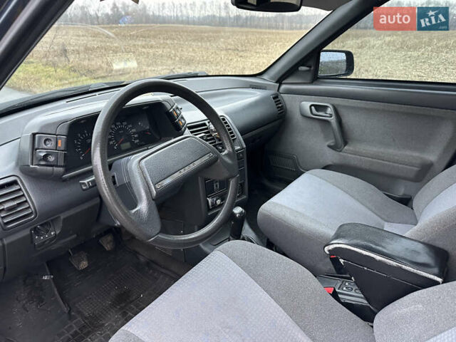 Зеленый ВАЗ 2110, объемом двигателя 1.6 л и пробегом 180 тыс. км за 2650 $, фото 14 на Automoto.ua