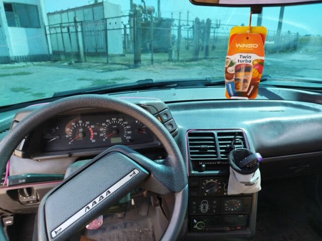 Зеленый ВАЗ 2110, объемом двигателя 1.6 л и пробегом 130 тыс. км за 2500 $, фото 7 на Automoto.ua