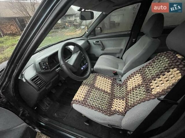 Зелений ВАЗ 2110, об'ємом двигуна 1.6 л та пробігом 148 тис. км за 1850 $, фото 6 на Automoto.ua