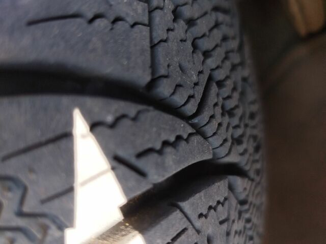 Зеленый ВАЗ 2110, объемом двигателя 1.6 л и пробегом 130 тыс. км за 2500 $, фото 3 на Automoto.ua