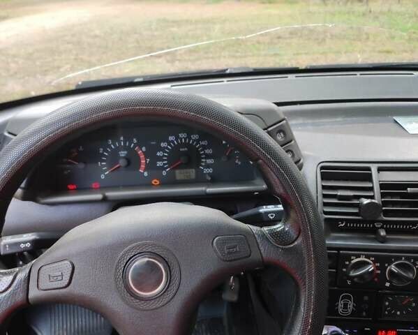 Зеленый ВАЗ 2110, объемом двигателя 1.6 л и пробегом 160 тыс. км за 2500 $, фото 1 на Automoto.ua