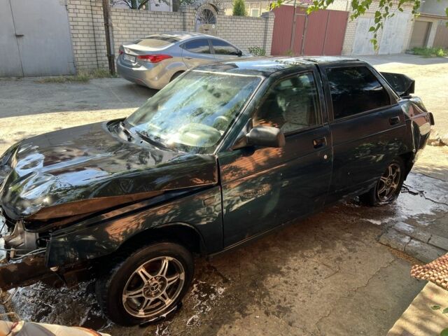 Зелений ВАЗ 2110, об'ємом двигуна 1.6 л та пробігом 100 тис. км за 500 $, фото 3 на Automoto.ua