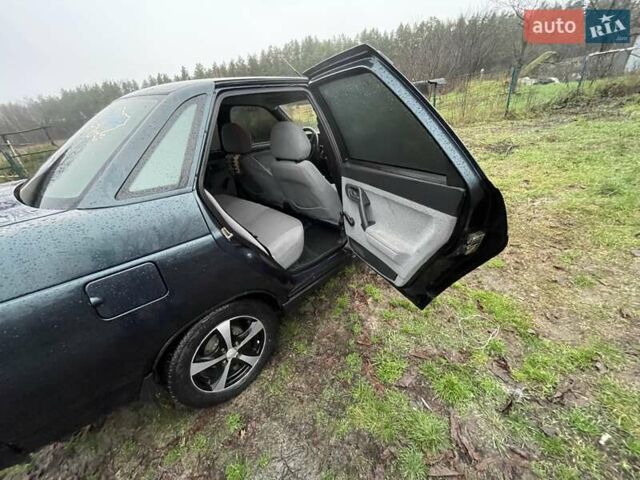 Зелений ВАЗ 2110, об'ємом двигуна 1.6 л та пробігом 148 тис. км за 1850 $, фото 9 на Automoto.ua