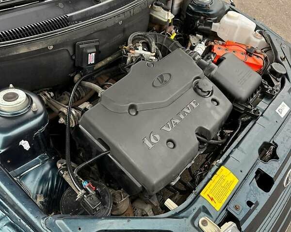 Зелений ВАЗ 2110, об'ємом двигуна 1.6 л та пробігом 200 тис. км за 2250 $, фото 7 на Automoto.ua