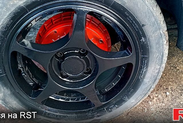 Зеленый ВАЗ 2110, объемом двигателя 1.6 л и пробегом 200 тыс. км за 2000 $, фото 6 на Automoto.ua
