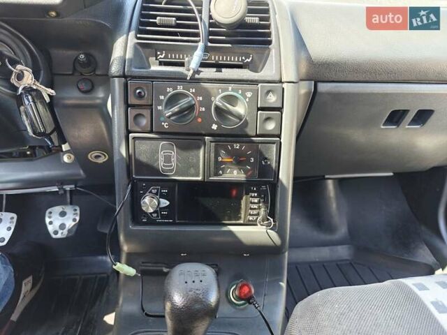 Зеленый ВАЗ 2110, объемом двигателя 1.6 л и пробегом 93 тыс. км за 1400 $, фото 13 на Automoto.ua