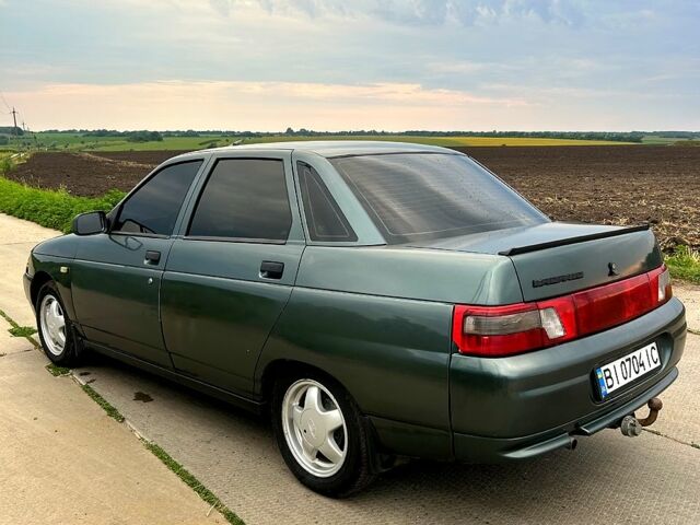 Зеленый ВАЗ 2110, объемом двигателя 1.6 л и пробегом 310 тыс. км за 2400 $, фото 4 на Automoto.ua