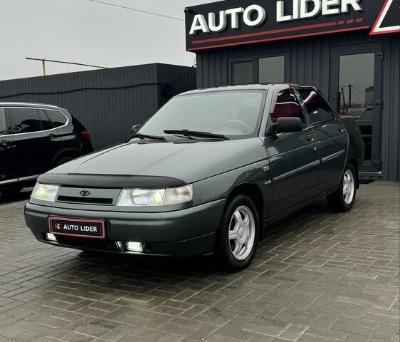 Зеленый ВАЗ 2110, объемом двигателя 1.6 л и пробегом 131 тыс. км за 3600 $, фото 8 на Automoto.ua