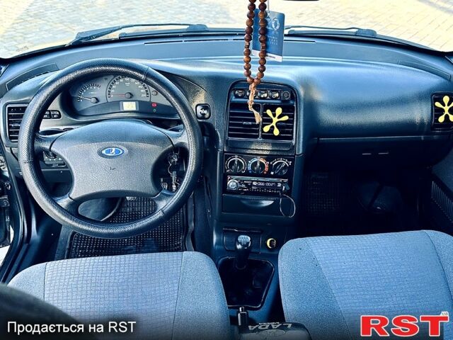 Зеленый ВАЗ 2110, объемом двигателя 1.6 л и пробегом 196 тыс. км за 2999 $, фото 12 на Automoto.ua