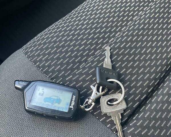 Зелений ВАЗ 2110, об'ємом двигуна 1.6 л та пробігом 143 тис. км за 2650 $, фото 6 на Automoto.ua