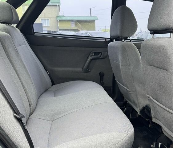 Зеленый ВАЗ 2110, объемом двигателя 1.6 л и пробегом 131 тыс. км за 3600 $, фото 15 на Automoto.ua