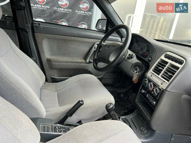 Зелений ВАЗ 2110, об'ємом двигуна 1.6 л та пробігом 100 тис. км за 1400 $, фото 16 на Automoto.ua