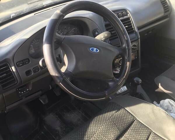 Зелений ВАЗ 2110, об'ємом двигуна 1.6 л та пробігом 202 тис. км за 2450 $, фото 6 на Automoto.ua