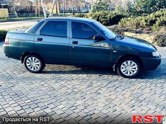 Зеленый ВАЗ 2110, объемом двигателя 1.6 л и пробегом 196 тыс. км за 2999 $, фото 2 на Automoto.ua