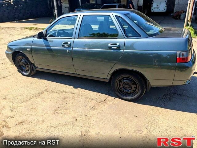 Зеленый ВАЗ 2110, объемом двигателя 1.6 л и пробегом 190 тыс. км за 2000 $, фото 1 на Automoto.ua