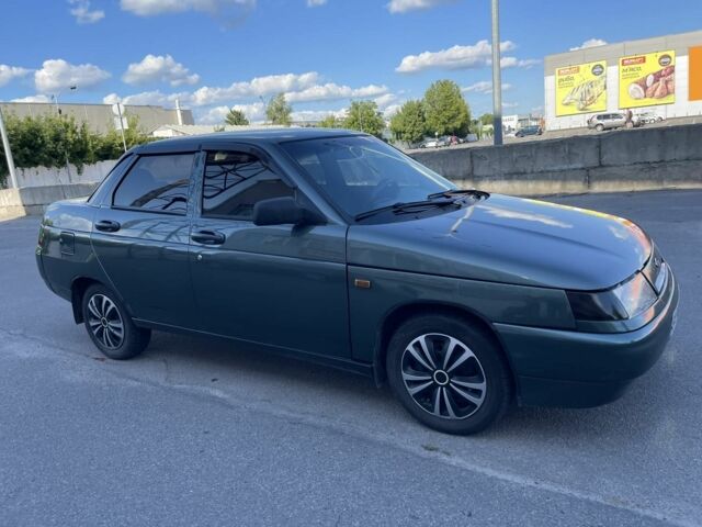 Зеленый ВАЗ 2110, объемом двигателя 1.6 л и пробегом 250 тыс. км за 1700 $, фото 3 на Automoto.ua