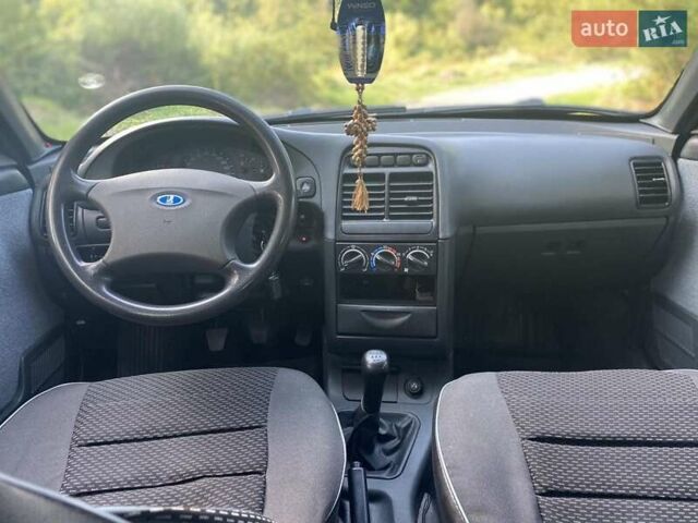 Зелений ВАЗ 2110, об'ємом двигуна 1.6 л та пробігом 143 тис. км за 2650 $, фото 11 на Automoto.ua
