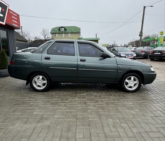 Зеленый ВАЗ 2110, объемом двигателя 1.6 л и пробегом 131 тыс. км за 3600 $, фото 2 на Automoto.ua