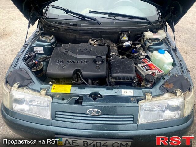 Зеленый ВАЗ 2110, объемом двигателя 1.6 л и пробегом 89 тыс. км за 2700 $, фото 4 на Automoto.ua