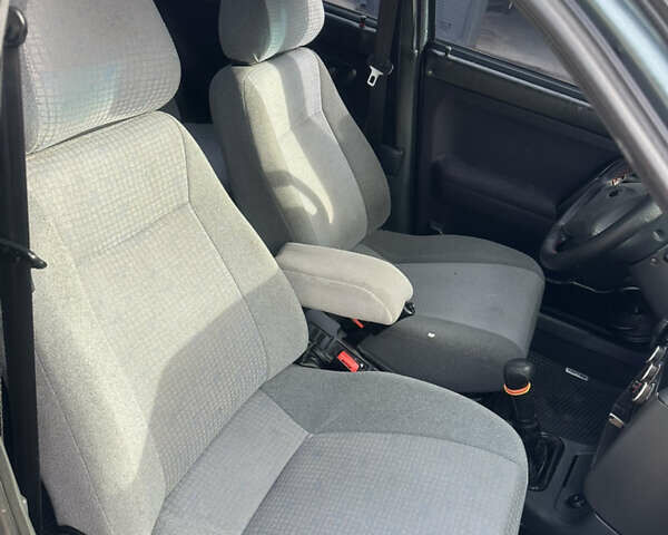 ВАЗ 2110 2008 у Новой Водолаге на Automoto.ua Зелений ВАЗ 2110, об'ємом двигуна 1.6 л та пробігом 155 тис. км за 2700 $, фото 9 на Automoto.ua