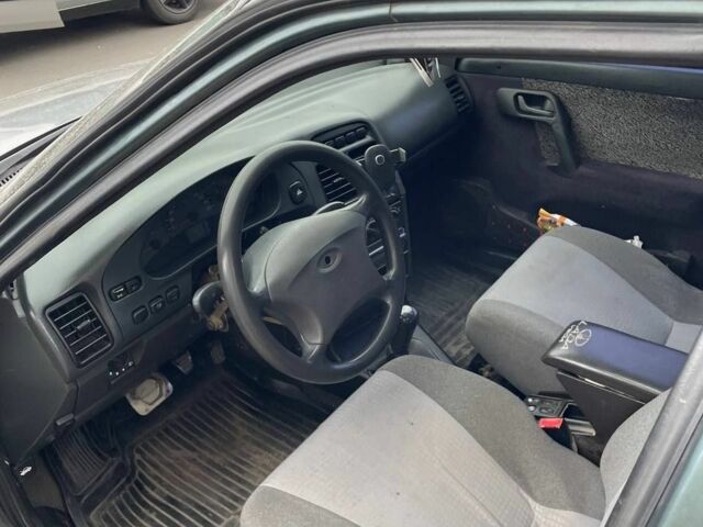 Зелений ВАЗ 2110, об'ємом двигуна 1.6 л та пробігом 216 тис. км за 1200 $, фото 4 на Automoto.ua