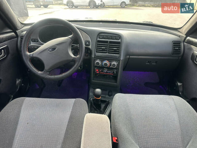 ВАЗ 2110 2008 у Новой Водолаге на Automoto.ua Зелений ВАЗ 2110, об'ємом двигуна 1.6 л та пробігом 155 тис. км за 2700 $, фото 10 на Automoto.ua