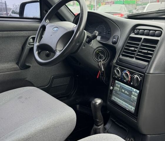 Зеленый ВАЗ 2110, объемом двигателя 1.6 л и пробегом 131 тыс. км за 3600 $, фото 16 на Automoto.ua