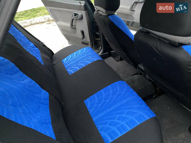 Зелений ВАЗ 2110, об'ємом двигуна 1.6 л та пробігом 152 тис. км за 2700 $, фото 19 на Automoto.ua