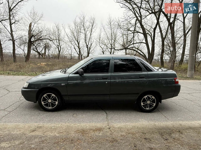 Зелений ВАЗ 2110, об'ємом двигуна 1.6 л та пробігом 200 тис. км за 1900 $, фото 6 на Automoto.ua