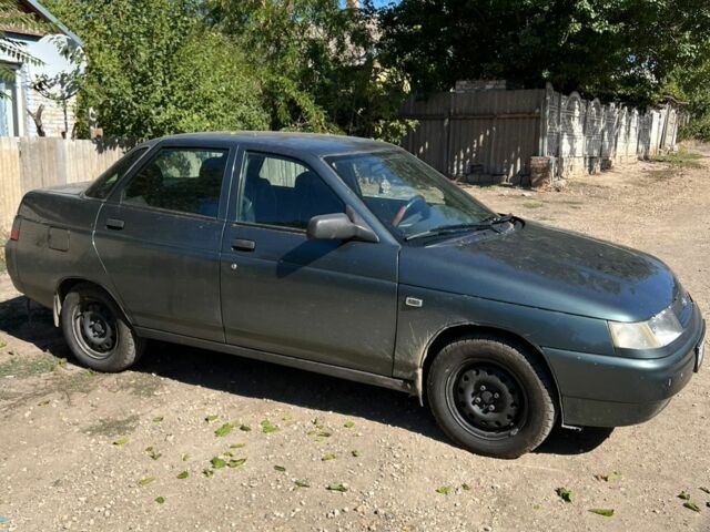 Зеленый ВАЗ 2110, объемом двигателя 0 л и пробегом 250 тыс. км за 2300 $, фото 1 на Automoto.ua