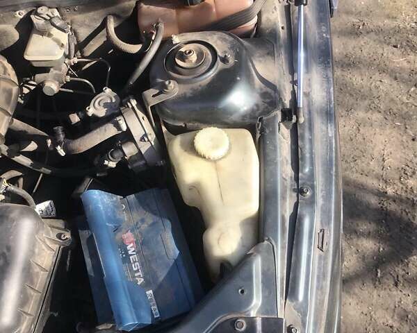 Зелений ВАЗ 2110, об'ємом двигуна 1.6 л та пробігом 202 тис. км за 2450 $, фото 2 на Automoto.ua