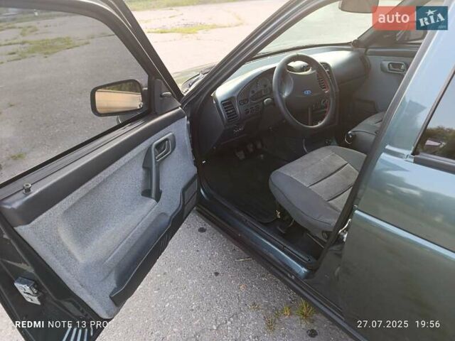 Зеленый ВАЗ 2110, объемом двигателя 1.6 л и пробегом 161 тыс. км за 2800 $, фото 8 на Automoto.ua