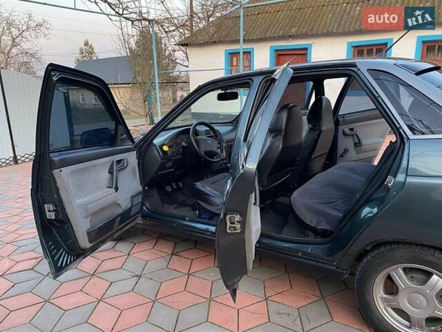 Зеленый ВАЗ 2110, объемом двигателя 1.6 л и пробегом 190 тыс. км за 3000 $, фото 47 на Automoto.ua