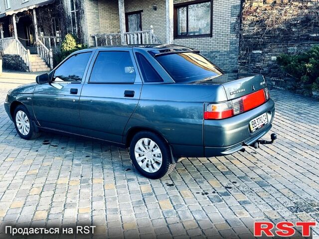 Зеленый ВАЗ 2110, объемом двигателя 1.6 л и пробегом 196 тыс. км за 2999 $, фото 10 на Automoto.ua