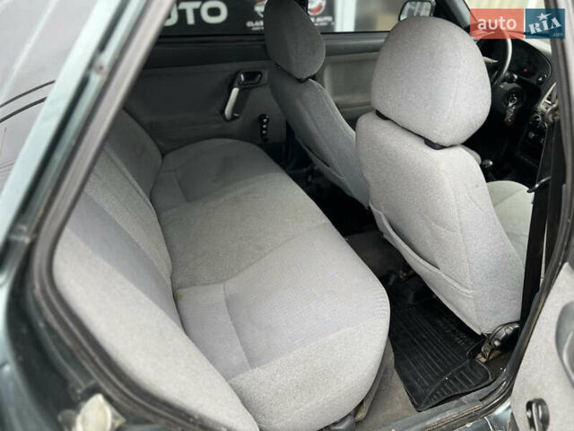 Зелений ВАЗ 2110, об'ємом двигуна 1.6 л та пробігом 100 тис. км за 1400 $, фото 14 на Automoto.ua