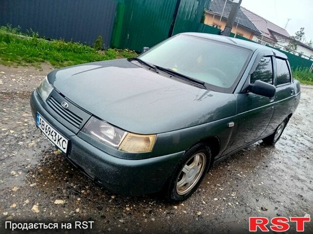 Зеленый ВАЗ 2110, объемом двигателя 1.6 л и пробегом 200 тыс. км за 2200 $, фото 2 на Automoto.ua