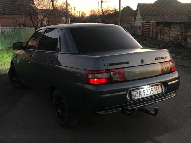 Зеленый ВАЗ 2110, объемом двигателя 1.6 л и пробегом 170 тыс. км за 2800 $, фото 2 на Automoto.ua