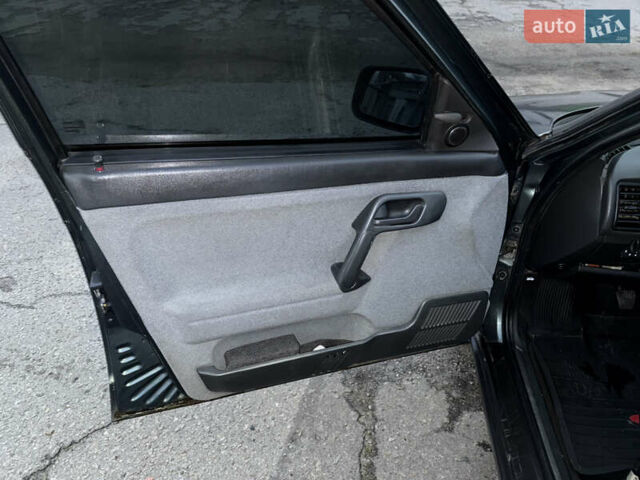 Зелений ВАЗ 2110, об'ємом двигуна 1.6 л та пробігом 200 тис. км за 1900 $, фото 24 на Automoto.ua