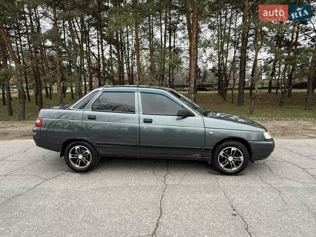 Зелений ВАЗ 2110, об'ємом двигуна 1.6 л та пробігом 200 тис. км за 1900 $, фото 12 на Automoto.ua