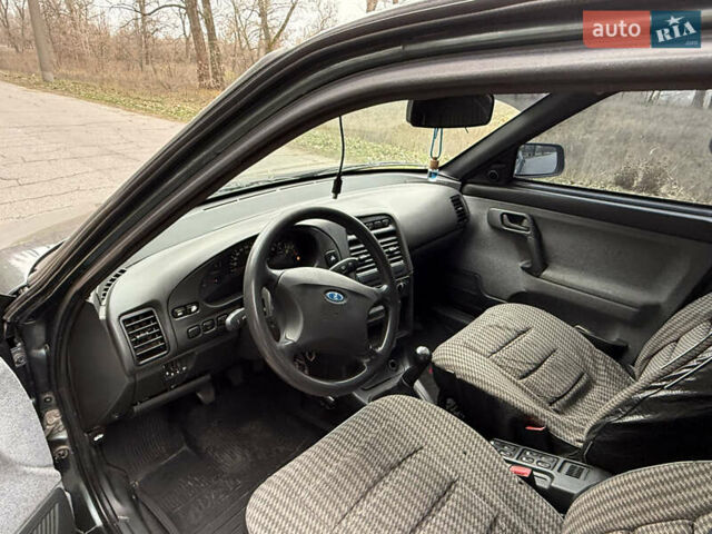 Зелений ВАЗ 2110, об'ємом двигуна 1.6 л та пробігом 200 тис. км за 1900 $, фото 14 на Automoto.ua