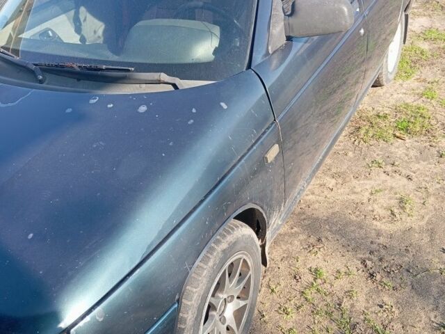 Зелений ВАЗ 2110, об'ємом двигуна 2 л та пробігом 2 тис. км за 1550 $, фото 2 на Automoto.ua