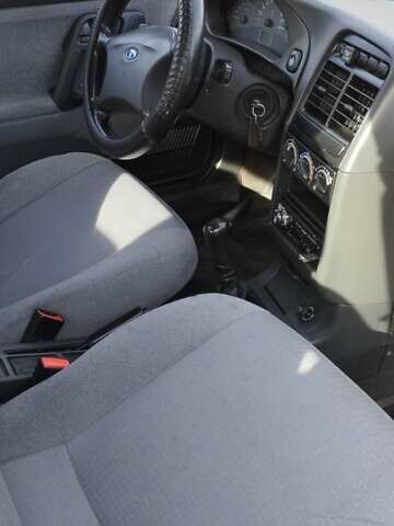 Зелений ВАЗ 2110, об'ємом двигуна 1.6 л та пробігом 159 тис. км за 2500 $, фото 10 на Automoto.ua