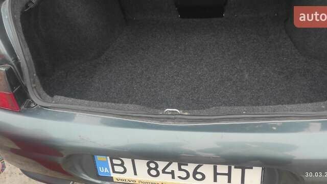 Зеленый ВАЗ 2110, объемом двигателя 1.6 л и пробегом 12 тыс. км за 5000 $, фото 4 на Automoto.ua