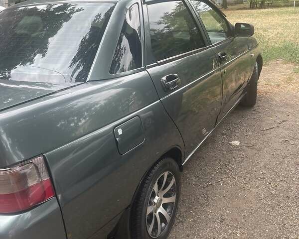 Зелений ВАЗ 2110, об'ємом двигуна 1.6 л та пробігом 280 тис. км за 1700 $, фото 2 на Automoto.ua