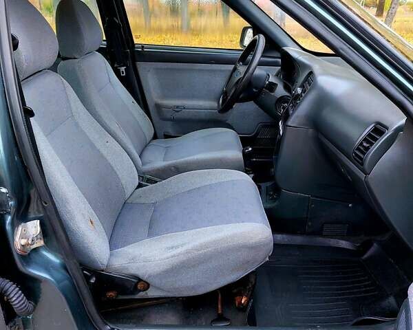 Зелений ВАЗ 2110, об'ємом двигуна 1.6 л та пробігом 197 тис. км за 2600 $, фото 27 на Automoto.ua