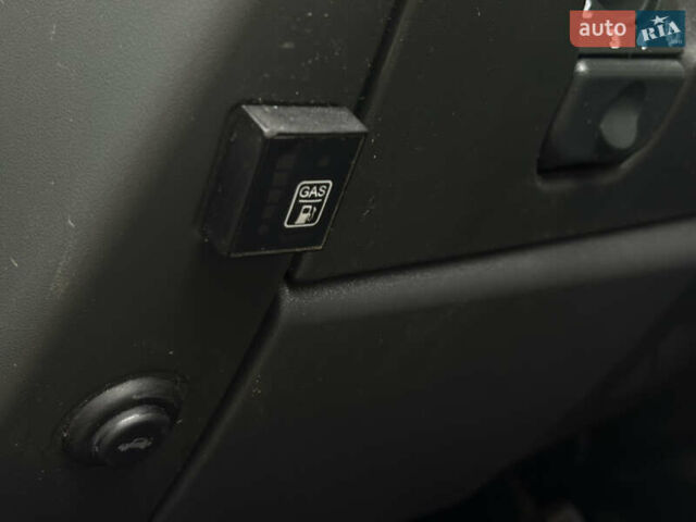 Зеленый ВАЗ 2110, объемом двигателя 1.6 л и пробегом 275 тыс. км за 2750 $, фото 20 на Automoto.ua